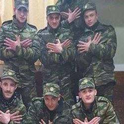 Yunan ordusunda Arnavut Kartalı skandalı