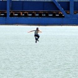 Adana'da bir genç Seyhan Nehri'nde intihara kalkıştı