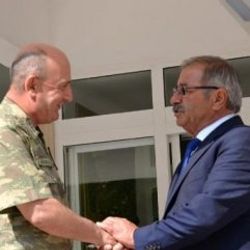 CHP'li başkandan Korgeneral Zekai Aksakallı'ya ziyaret