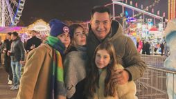 Acun llıcalı kızları ile poz verdi! O karelere yorum yağdı.