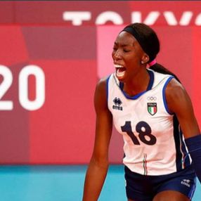 Vakıfbank Kadın Voleybol Takımı, 'dünyanın bir numarası' Egonu'yu aldı