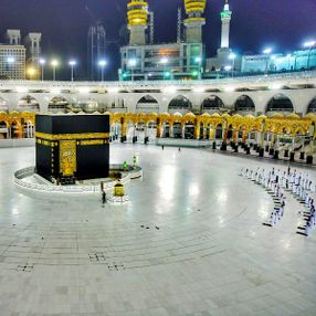 Suudi Arabistan: Hac ve umre yasağı sürecek