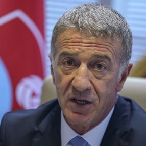 Ahmet Ağaoğlu, Trabzonspor'un başında Tamer Tuna'yı istiyor