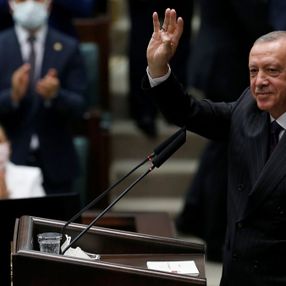 Cumhurbaşkanı Erdoğan'dan Kılıçdaroğlu'na 'Fransız uçaklarını satın' eleştirisi