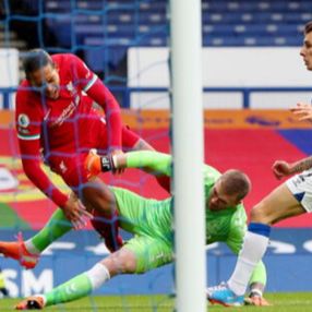 Van Dijk'ı sakatlayan Jordan Pickford ölüm tehditleri alıyor