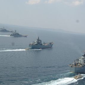Rusya'dan İngiltere, ABD ve AB'ye: Karadeniz'e burnunuzu sokmayın
