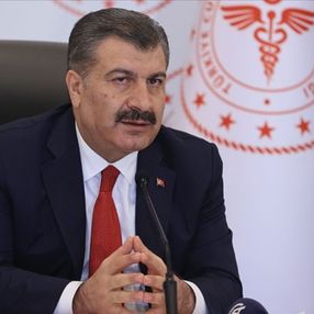 Fahrettin Koca: 18 yaş üstü nüfusumuzun yüzde 54'ü aşı yaptırdı