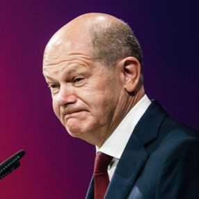 Scholz: Emperyalizm Avrupa'ya geri döndü