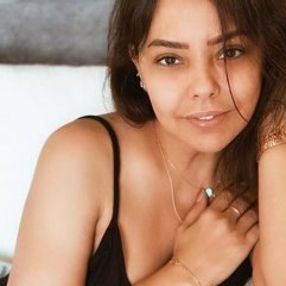 Ebru Gündeş, Sevgililer Günü için 450 bin TL istedi