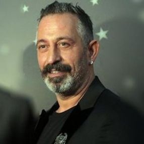 Cem Yılmaz, Mehmetçik Vakfı'na bağış yapacak