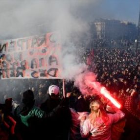 Fransa'nın tarihinde bir rekor: En uzun grev