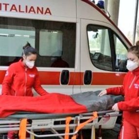 İtalya'da koronavirüs nedeniyle 27 kişi daha öldü