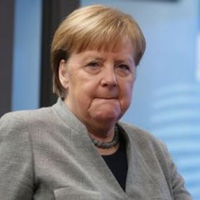 Merkel'in korona test sonucu negatif çıktı