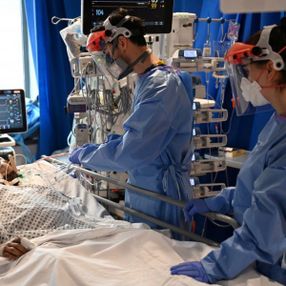 Dünya genelinde koronavirüs vakaları 4 milyonu geçti