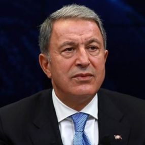 Hulusi Akar: Türkiye, NATO'nun güvenliğinin merkezidir