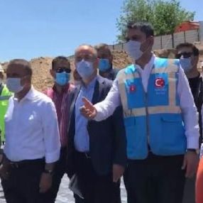Bakan Kurum'dan Elazığ'daki müteahhide tepki