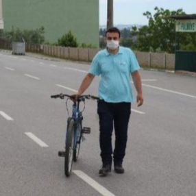 Kızı için Sakarya'dan Çanakkale'ye bisiklet sürdü