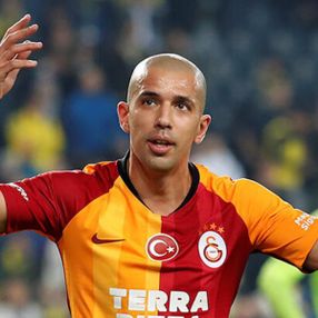 Feghouli yerine 3 yeni aday