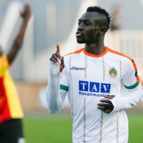 Papiss Cisse: Ezan sesi beni mutlu ediyor