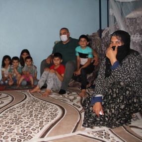 Diyarbakır’da 10 çocuklu anne yardım istiyor