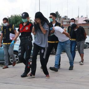 Adana'da otomobilli kapkaççılar tutuklandı