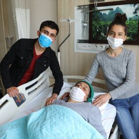 Bingöl'de enkazdan çıkarılan kadın o anları anlattı