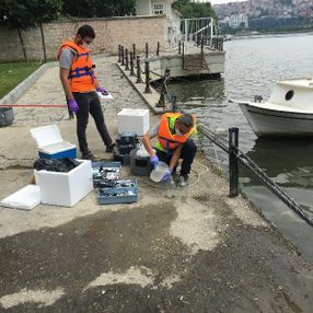 Çevre ve Şehircilik Bakanlığı, Haliç'ten numune aldı
