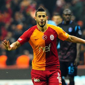 Belhanda, Al Ahly ile anlaştı
