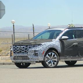 Hyundai'nin pick-up modeli Santa Cruz görüntülendi
