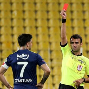 Fenerbahçeli Ozan Tufan'ın cezası 1 maça düştü