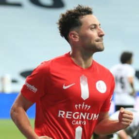Fenerbahçe, Sinan Gümüş'ü listesine aldı