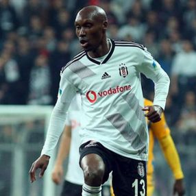 Atiba, teknik ekibe katılacak