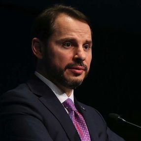 Bakan Berat Albayrak'tan TL'ye güvenin mesajı