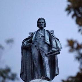 ABD'de köleci John Calhoun'un heykeli kaldırıldı