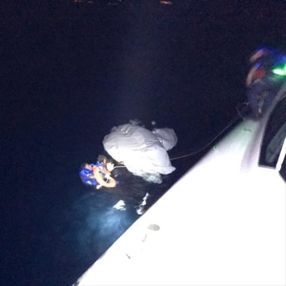 Ayvalık'ta sığınmacıları taşıyan bot battı