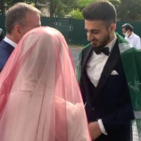 Almanya'da koronavirüs önlemli Türk düğünü