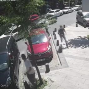 Güngören'de esnaf, kapkaççıları kovaladı