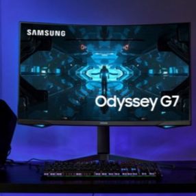 Samsung, kavisli yeni Odyssey monitörlerini satışa sundu