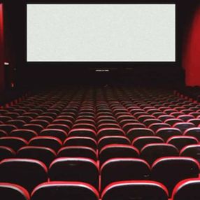 Tiyatro ve sinema salonları açıldı