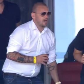 Utrecht taraftarı Sneijder'in futbola dönmesini istiyor