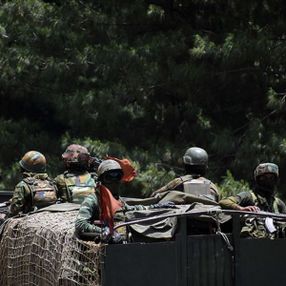 Hindistan'dan silahlanma adımı: 5.2 milyar dolar harcama
