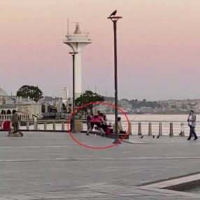 Üsküdar'da erkek arkadaşını tekme tokat dövdü
