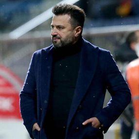 Denizlispor'da Bülent Uygun ile yollar ayrıldı