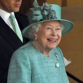 Kraliçe Elizabeth, yaz tatiline hazırlanıyor