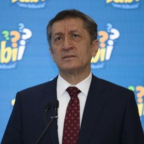 Bakan Selçuk: Şartlar iyi olursa okulları açacağız