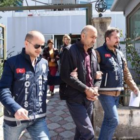 Antalya'da, 2 kez müebbetle yargılanan sanığa beraat