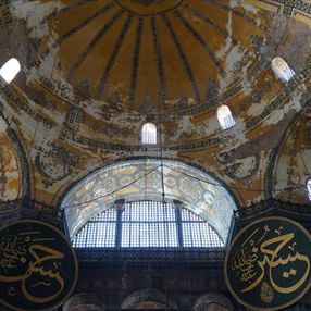 Yunanistan'dan Ayasofya kararına tepki