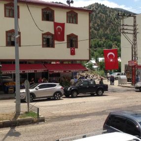 Erzurum'da Mehmetçiğe cami hoparlöründen ezgili destek