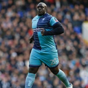 110 kiloluk dev Akinfenwa'dan müthiş performans