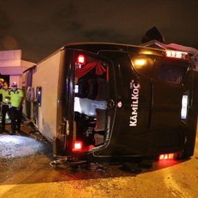 Bursa'da kaza: 1 ölü 16 yaralı